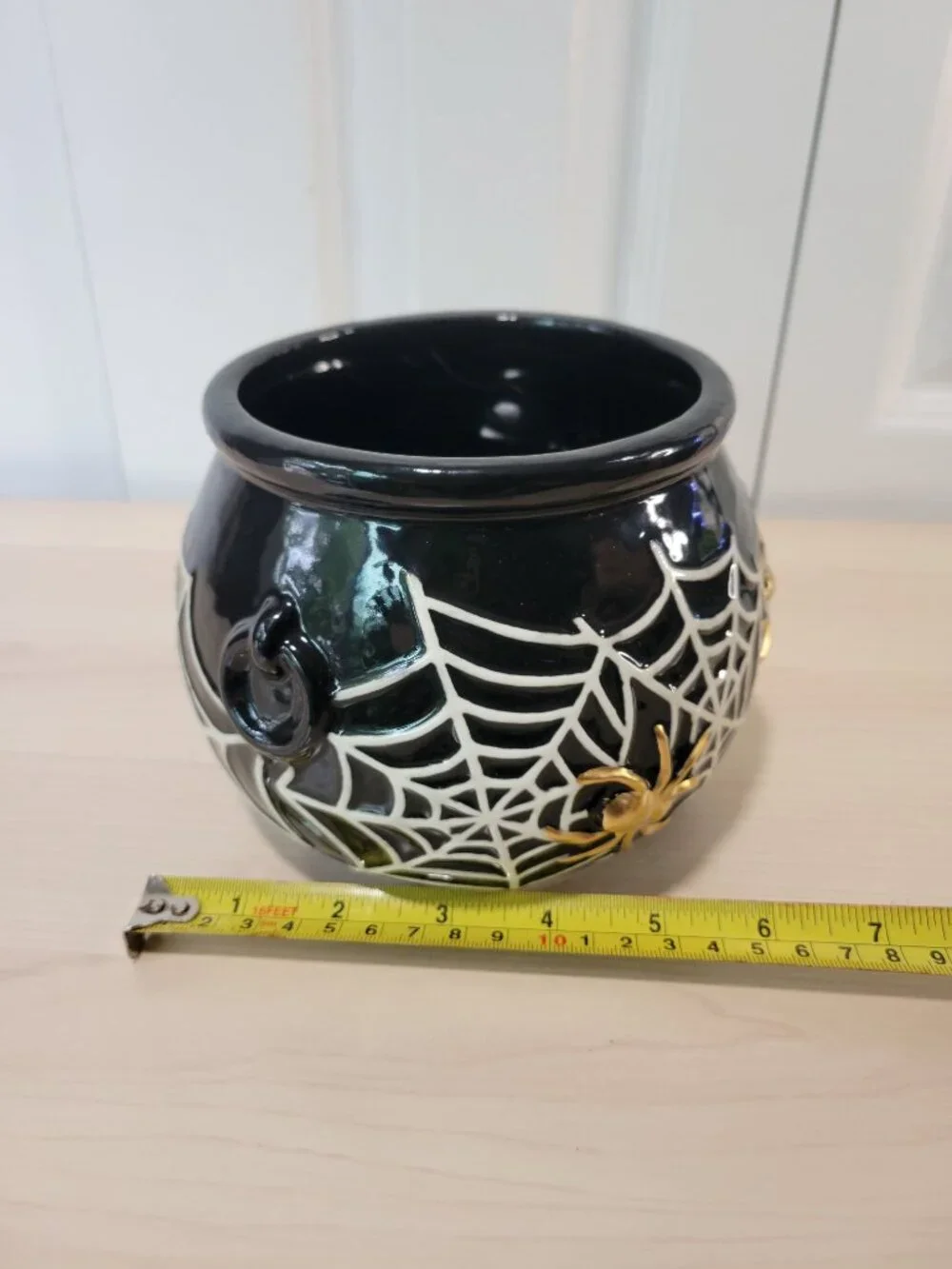 YANKEE CANDLE Halloween Ceramic Black Cauldron Spider Web Candle Bowl Holder NEW